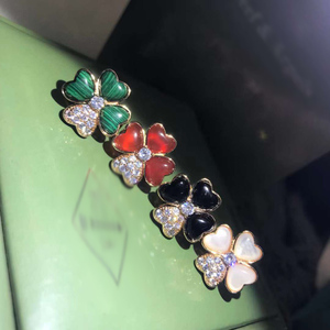 Bracciale da <span class=keywords><strong>Donna</strong></span> di Marca di Design, Placcato Oro 18K con Zirconi, Stile Ghiacciato e Lucido - Product Image 3