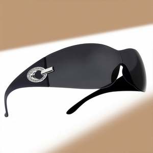 Nouveauté Lunettes de soleil sport style années 2000 avec diamants, verres monobloc UV400 Y2K, style punk pour femme - Product Image 1