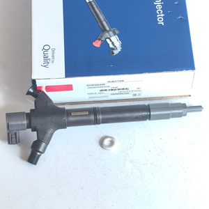 Piezas de automóvil genuinas del inyector diesel del carril común nuevo 295900-0420 <span class=keywords><strong>23670</strong></span>-29126 295900-0170 <span class=keywords><strong>23670</strong></span>-<span class=keywords><strong>0R090</strong></span> <span class=keywords><strong>23670</strong></span>-26060 - Product Image 1
