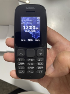 Téléphone mobile de style barre 2G de haute qualité avec écran et clavier pour <span class=keywords><strong>Nokia</strong></span> <span class=keywords><strong>105</strong></span> (version 2017) Prix de gros abordable - Product Image 6
