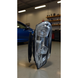 Nuevo Conjunto de Faros Delanteros para Volkswagen Golf 2014-2017, Lado Derecho, Halógeno Xenón, Repuesto, Sistema de Iluminación Automotriz, 12V, Compatible con OEM - Product Image 1
