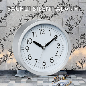 Reloj <span class=keywords><strong>Despertador</strong></span> Analógico de Cuarzo de 10.7cm con Luz Nocturna, Función de Repetición, Alarma Fuerte y Progresiva, Silencioso, sin Tictac, Funciona con Pilas, para Oficina - Product Image 2