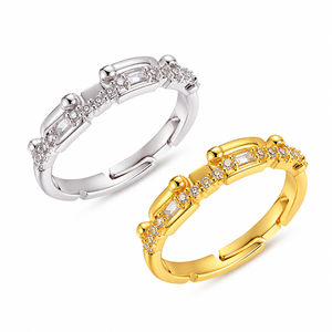 Anello con catena intrecciata, gioiello di design alla moda per l'uso quotidiano da donna - Product Image 1