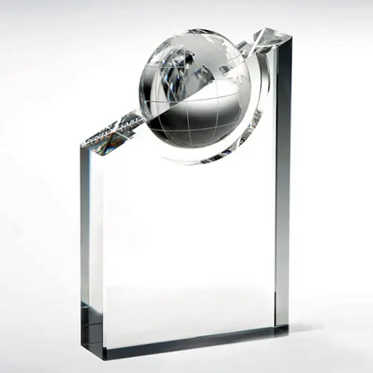 جائزة كريستال الرياضة مرآة الكرة الكأس