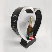 Présentoir de bouteilles de vin Led personnalisé/présentoir de bouteilles de vin Led pour Bar à domicile/présentoir de liqueur éclairé en acrylique personnalisé