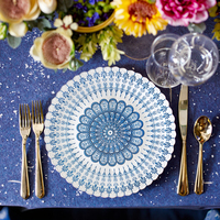 Assiettes de présentation en verre gaufré style baroque, motif floral, bord doré vintage, 13 pouces, vente en gros pour mariages et événements