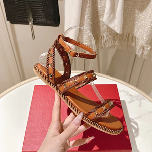 Sandales plates en cuir marron cloutées avec bride à la cheville, style espadrille, chaussures d'été pour femmes - Product Image 1