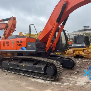 Excavadora Usada Hitachi ZX350 de 35 Toneladas, Año 2022, con Motor Isuzu y Capacidad de Cucharón de 1.38m - Product Image 3