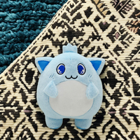 Maßgefertigte Anime-Plüschtiere 15cm 20cm 30cm Blaue PP-Baumwolle Weiche Stofftiere für Jungen Großhandel Personalisierter OEM-Service