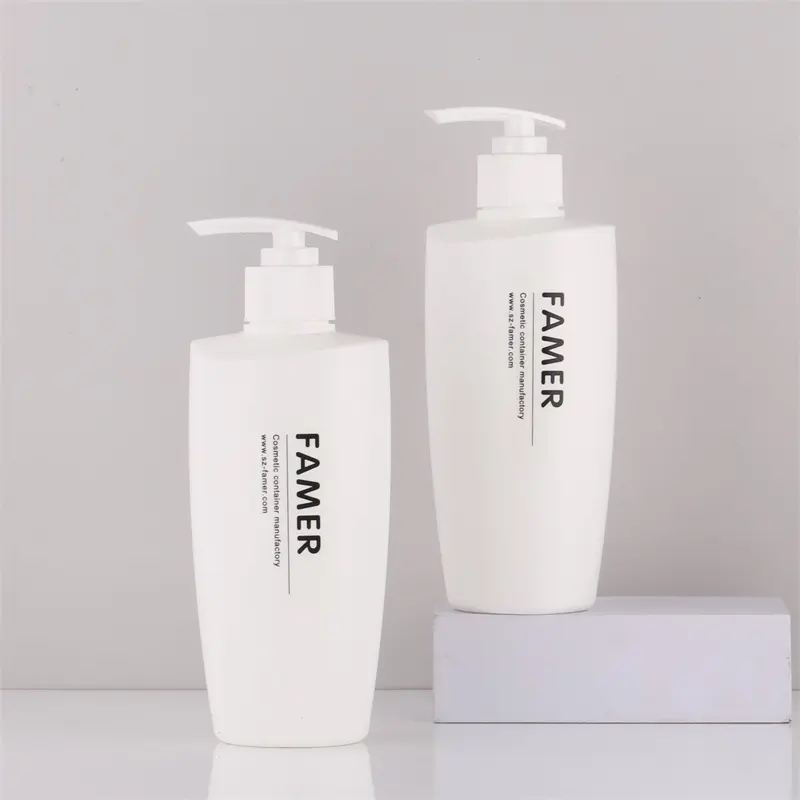 Set di imballaggi cosmetici da 350ml con pompa per lozione per il corpo in HDPE con sensazione opaca soft-touch