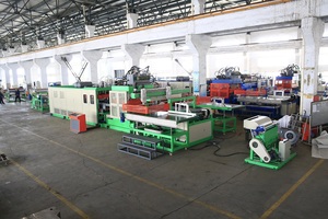 Machine à fabriquer des plaques en mousse PS modèle de main robotique de la marque Fushi, MACHINE À FABRIQUER DES PLAQUES EN MOUSSE DONA - Product Image 4