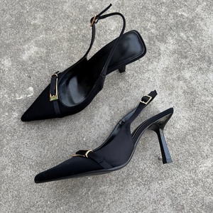 Nuevas Sandalias de Tacón Alto de Verano para Mujer, Estilo Francés, Parte Superior de Terciopelo, Tacón Delgado de 6-8 cm, Punta Puntiaguda, Correa con Hebilla, Hermosas - Product Image 4