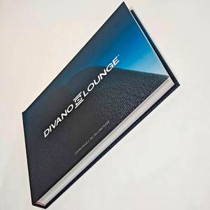 Brochures Personalizadas de Tapa Dura, Cosidas con Hilo, Papel de Periódico Premium, Laminadas con Película, Álbumes de Fotos, Libros Impresos de Alta Calidad - Product Image 1