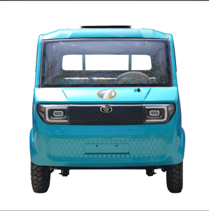Camionnette électrique chinoise légère à traction arrière Sièges en cuir Toit métallique Caméra arrière Transport à faible coût Véhicule à énergie nouvelle - Product Image 5