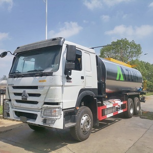 Camión Distribuidor de Asfalto FAW de 12m³ con Ancho de Pulverización de 4.5m, Camión Esparcidor de Betún Euro 2 con Quemador Riello - Product Image 2