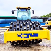 Compacteur de sol XS223J 22 tonnes reconditionné avec système de vibration optimisé pour les tâches de renforcement des fondations des routes urbaines