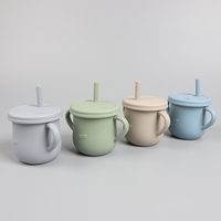 Eversoul Lot de 9 assiettes à ventouse double couleur pour bébé, plats divisés incassables, produits de salle à manger pour enfants, ensemble d'alimentation en silicone pour bébé