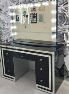 Table de toilette de luxe avec port USB, <span class=keywords><strong>miroir</strong></span> de maquillage à <span class=keywords><strong>LED</strong></span> et 13 tiroirs pour chambre à coucher et mobilier d'hôtel - Product Image 6