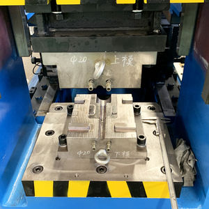 Presse hydraulique de 100 + 63 tonnes pour la forgeage de <span class=keywords><strong>vannes</strong></span>, d'arbres de transmission et de différentielles - Product Image 4