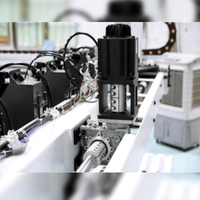 Sierra de Panel CNC para Trabajar la Madera Serie COSMAC, Máquina de Corte de Madera con Control por Computadora, Sierra de Panel Automática de SAMACH