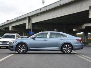 Volkswagen <span class=keywords><strong>Passat</strong></span> Import Essence Véhicule Automobile <span class=keywords><strong>Prix</strong></span> Abordable Économique en Carburant Voiture Neuve à Vendre - Product Image 3