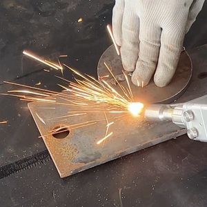Máquina de Soldadura Láser de Fibra Utools Raycus <span class=keywords><strong>MAX</strong></span> 2000W 3000W con Alimentador de Alambre Doble 4 en <span class=keywords><strong>1</strong></span> para Metal, Acero Inoxidable y Aluminio - Product Image 4