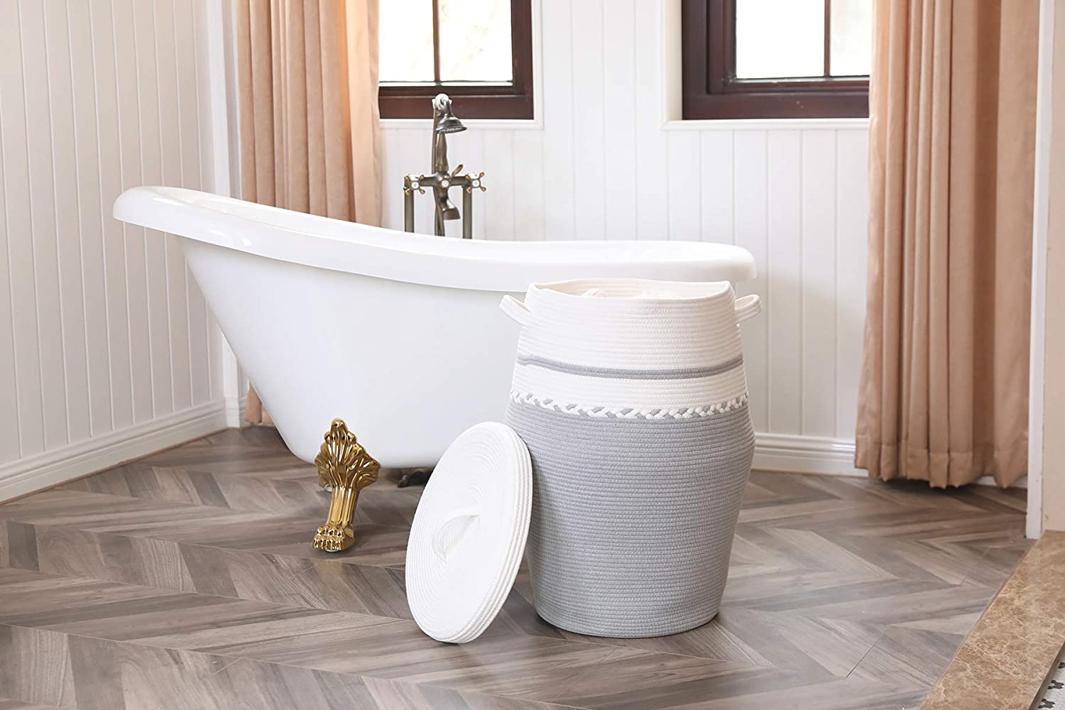 baskets for flower arrangement