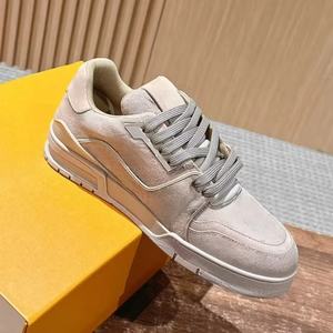 Chaussures de sport rétro personnalisées pour hommes et femmes, baskets décontractées en cuir véritable et mesh respirant, légères et flexibles - Product Image 5