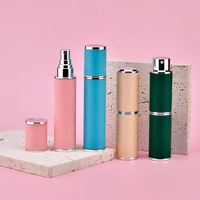 Vente en gros d'atomiseurs de parfum de voyage en aluminium rechargeables, portables, 5 ml, 8 ml, 10 ml, mini flacon pulvérisateur pour les voyages et les sorties