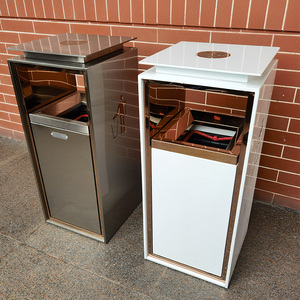 Poubelle rectangulaire en acier inoxydable sur pied avec rail coulissant, résistante à l'eau, gestion des déchets, poubelle avec revêtement blanc - Product Image 4