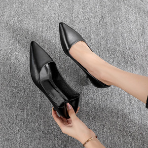 <span class=keywords><strong>Azafata</strong></span> <span class=keywords><strong>de</strong></span> vuelo para mujer, tacones altos, etiqueta, zapatos individuales, tacones finos puntiagudos, zapatos <span class=keywords><strong>de</strong></span> trabajo profesionales, zapatos formales <span class=keywords><strong>de</strong></span> cuero negro - Product Image 3