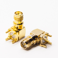 Conector RP-SMA Hembra de Ángulo Recto para Montaje en PCB, 50 Ohm, Tipo Soldadura