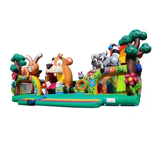 Novo playground inflável em PVC de alta qualidade para crianças com coelhos, guaxins, papagaios, abelhas e um urso com bico em movimento