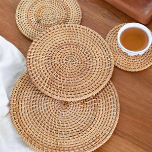 Vente en gros de sous-verres ronds en osier personnalisés résistants à la chaleur table à manger en rotin tissé fabriqué au Vietnam - Product Image 6