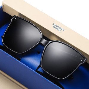 Lunettes de soleil polarisées de haute qualité pour femmes, prêtes à être expédiées, lunettes de soleil de marque 2022 - Product Image 2
