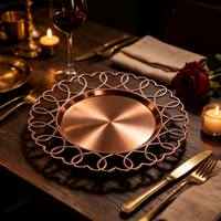 Assiettes de présentation en plastique Woju, électroplaquées rouges, pour dîner d'anniversaire, fête de la Saint-Valentin et décoration de table romantique