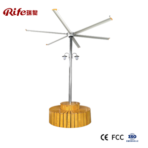 Ventilateur industriel autoportant Rife, diamètre 3,0 m, moteur AC 400 W, commande numérique, pour usage hors réseau et extérieur, alimentation CA - Product Image 1