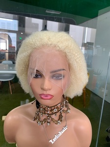 <span class=keywords><strong>Parrucca</strong></span> CF 179 Full Lace Senza Colla, <span class=keywords><strong>Bionda</strong></span> 613, Ricci <span class=keywords><strong>Afro</strong></span> Kinky, <span class=keywords><strong>Parrucca</strong></span> Europea con Pelle Sottile, Non Trattata, per Acconciature Intrecciate - Product Image 2