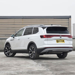 Voiture d'occasion chinoise Talagon 2024, conduite à gauche, transmission automatique 2.0T, 4x4, cuir foncé, R18, SUV familial moyen-grand - Product Image 6