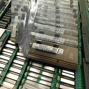 M386B4G70DMO-YK03Q modul RAM <span class=keywords><strong>DDR3</strong></span> 32GB, 240-pin DIMM 1600MHz 32GB (1x32GB) - Product Image 2