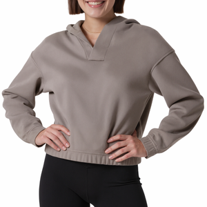 Sudadera con capucha recortada para mujer de moda, jersey con cuello en V y ropa de descanso de lana suave de ajuste extragrande para Athleisure informal - Product Image 1