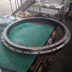 Anello di Rotazione per Escavatore 374F, Ricambio di Qualità OEM, Parti dell'Ingranaggio del Cerchio di Rotazione - Product Image 3