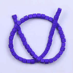 Xinyi all'ingrosso grande foro 6x6mm quadrati nuovi fai da te perline di <span class=keywords><strong>argilla</strong></span> <span class=keywords><strong>polimerica</strong></span> stampa perline sfuse colore Mix <span class=keywords><strong>per</strong></span> <span class=keywords><strong>gioielli</strong></span> che fanno perline Heishi - Product Image 4