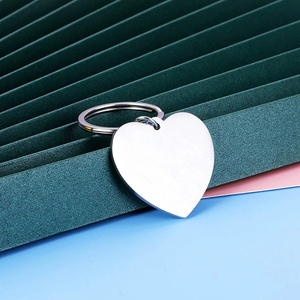 Moda personalizado Diy corazón colgante llavero joyería personalizada en blanco impresión láser grabado acero inoxidable impermeable llavero - Product Image 4