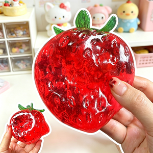 Jouets anti-stress géants en forme de fraise en vaseline de 7 cm, sans rebond, à presser, pour le soulagement du stress - Product Image 1