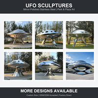Sculpture moderne en acier inoxydable poli miroir, statue OVNI, soucoupe volante, pour extérieur, jardin, place publique, parc, pelouse, aménagement paysager