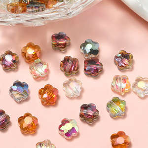 Perles de verre facettées en forme de fleur, petites perles pour loisirs créatifs, haute transparence, exclusivité transfrontalière - Product Image 1
