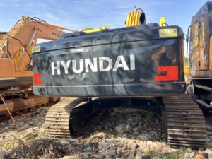 รถขุดไฮดรอลิกมือสอง Hyundai 260LC-9S ขนาด 26 ตัน ราคาถูก รถขุดตีนตะขาบมือสอง 260LC-9S ขาย - Product Image 6