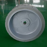 15x5 Genie Nicht-Markierender Vollgummireifen auf Radnabe 15-5 Reifen aus Naturkautschuk Dreischichtig für Hubarbeitsbühnen