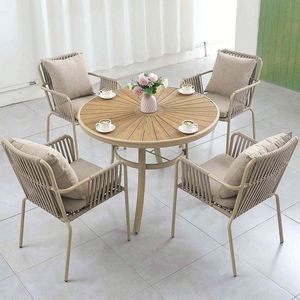 Mobilier d'extérieur nordique Ensemble de table basse extérieure en métal Vente à chaud Table de jardin et chaise imperméables - Product Image 2